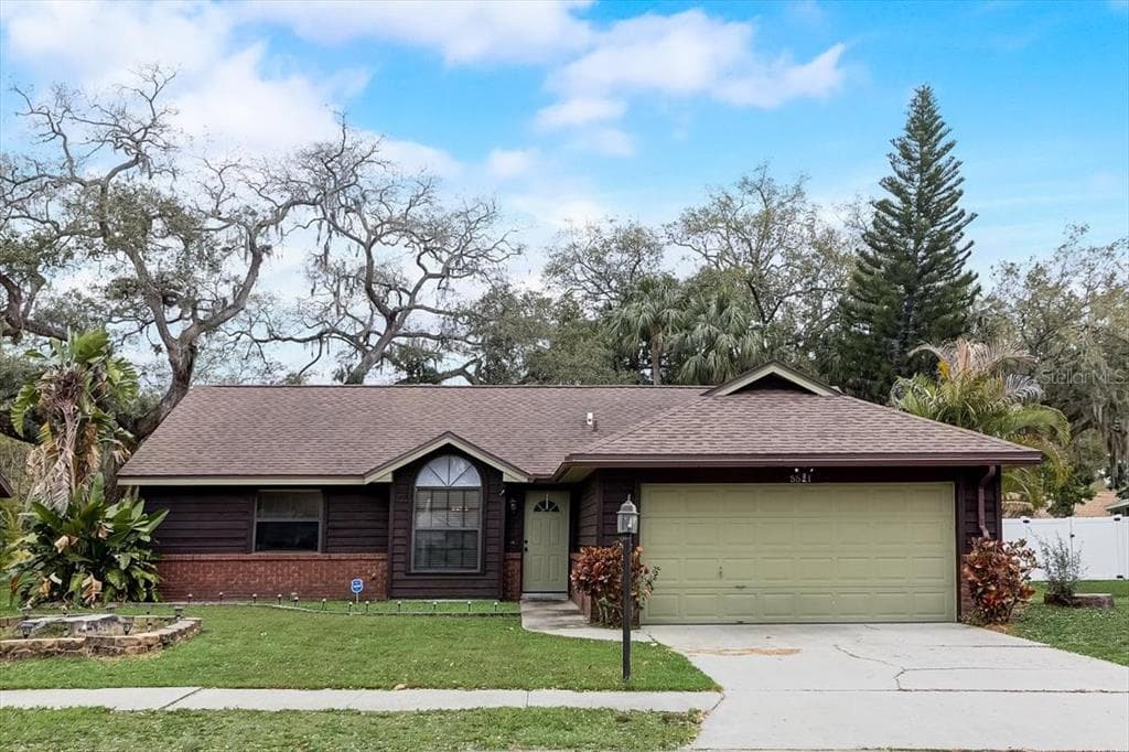 5521 35TH COURT E BRADENTON, FL 34203