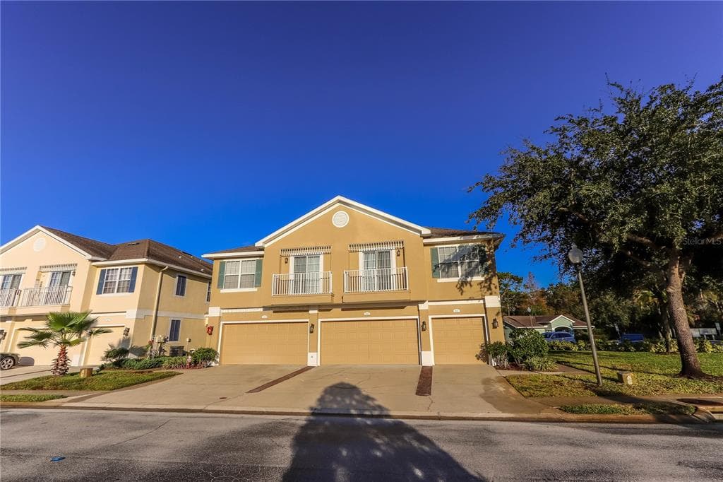 8423 SHALLOW CREEK COURT NEW PORT RICHEY, FL 34653