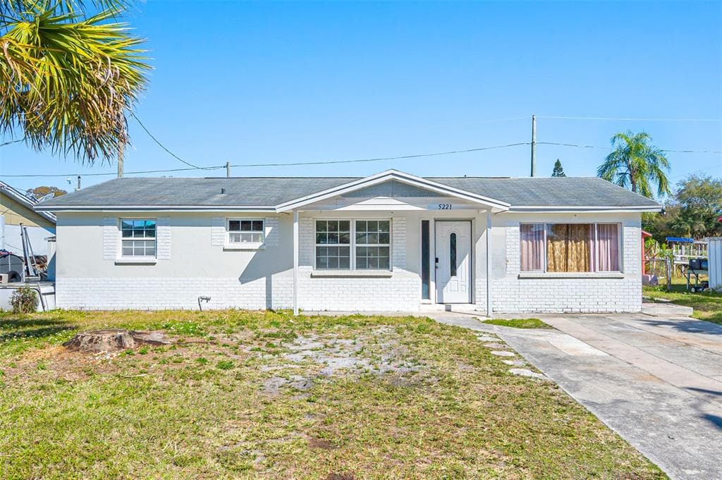 5221 89TH TERRACE N PINELLAS PARK, FL 33782