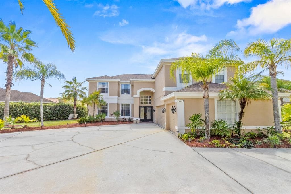 10758 PLANTATION BAY DRIVE TAMPA, FL 33647