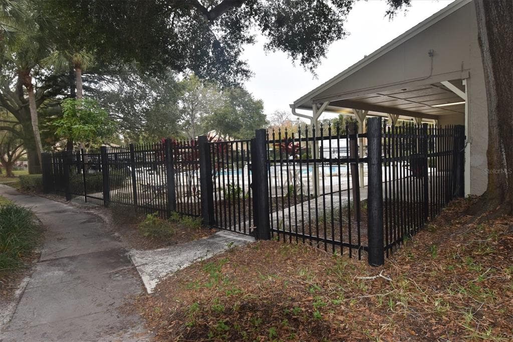 7606 CORTEZ COURT TAMPA, FL 33615