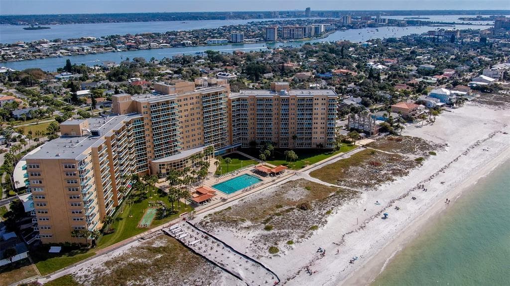 880 MANDALAY AVENUE UNIT S911 CLEARWATER, FL 33767