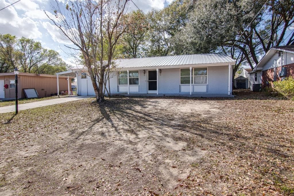107 LAKE ELIZABETH DRIVE WINTER HAVEN, FL 33884
