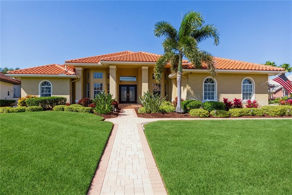 9806 MAKO COURT