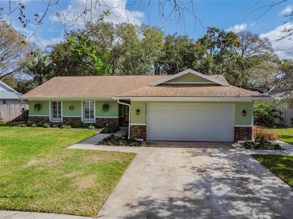 15105 WINTERWIND DRIVE TAMPA, FL 33624