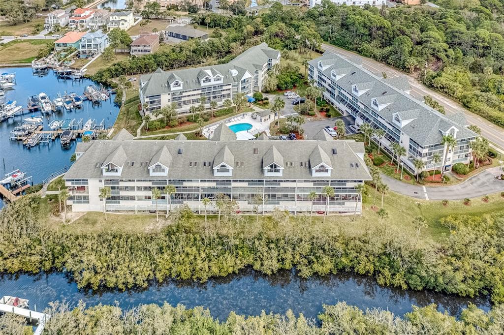5537 SEA FOREST DRIVE UNIT 206 NEW PORT RICHEY, FL 34652