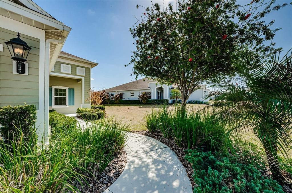 13571 CIRCA CROSSING DRIVE LITHIA, FL 33547