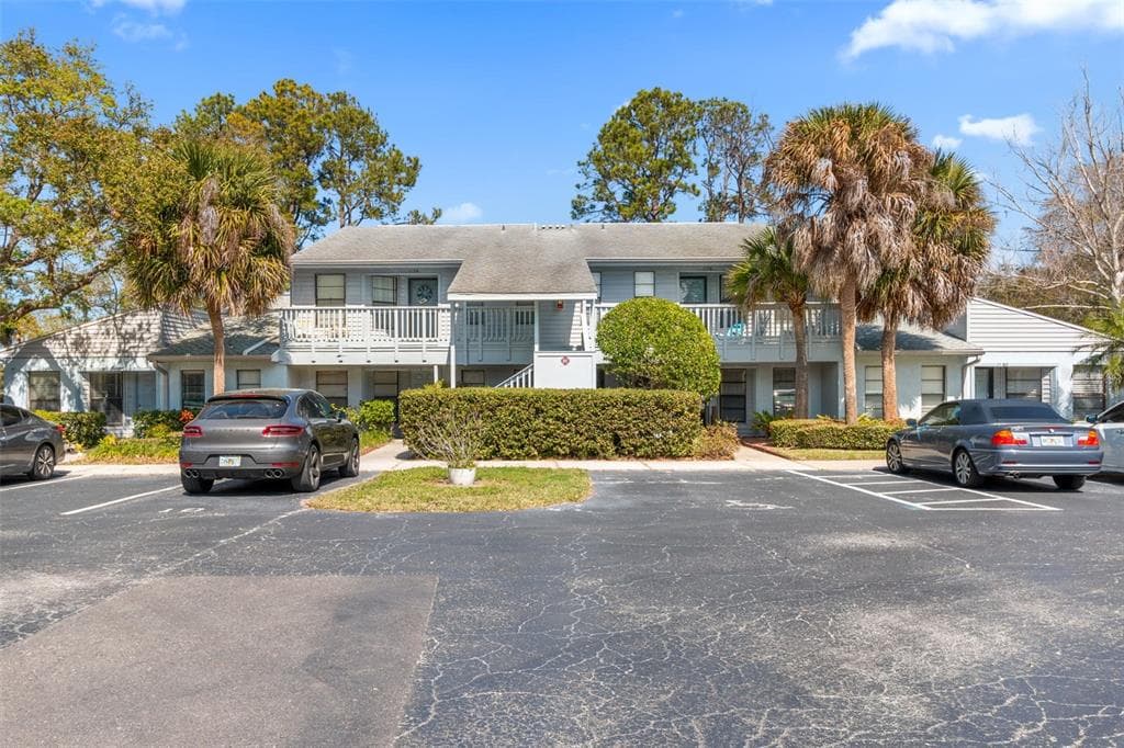 1176 FALCON DRIVE UNIT 9 DUNEDIN, FL 34698