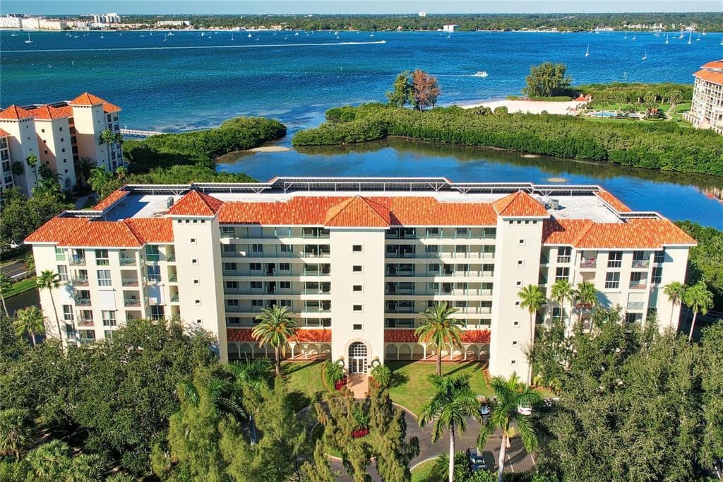 4801 OSPREY DRIVE S UNIT 109 ST PETERSBURG, FL 33711