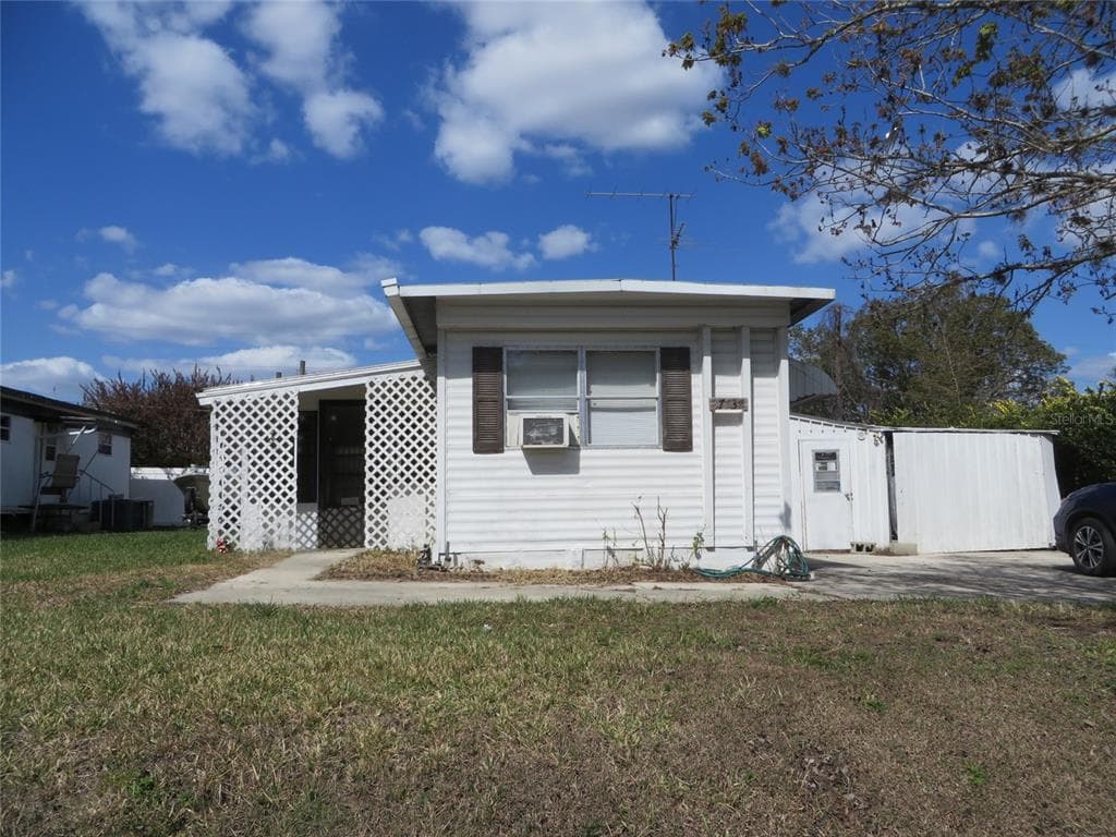 37737 GEIGER ROAD ZEPHYRHILLS, FL 33542