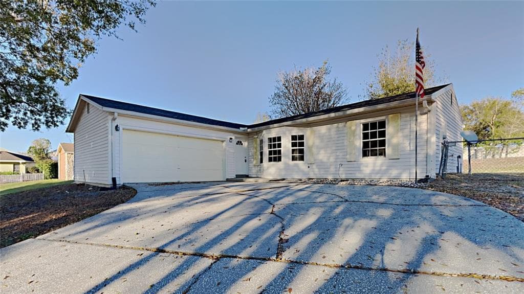 1639 LAMPLIGHTER WAY ORLANDO, FL 32818