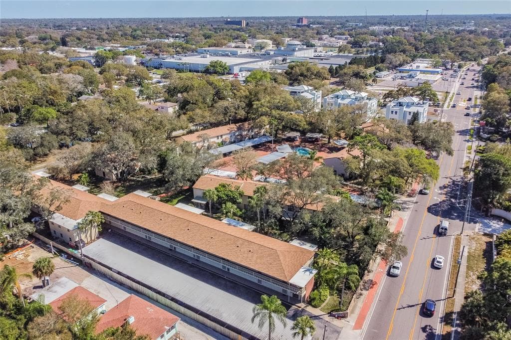1515 BAYSHORE BOULEVARD UNIT 12 DUNEDIN, FL 34698