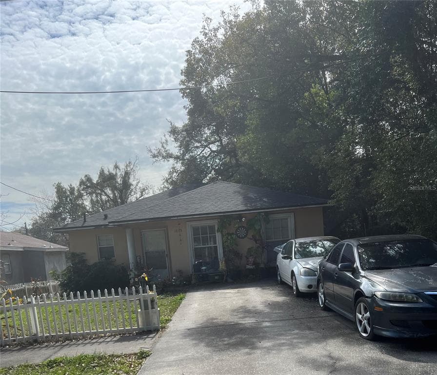 1613 E POINSETTIA AVENUE TAMPA, FL 33612