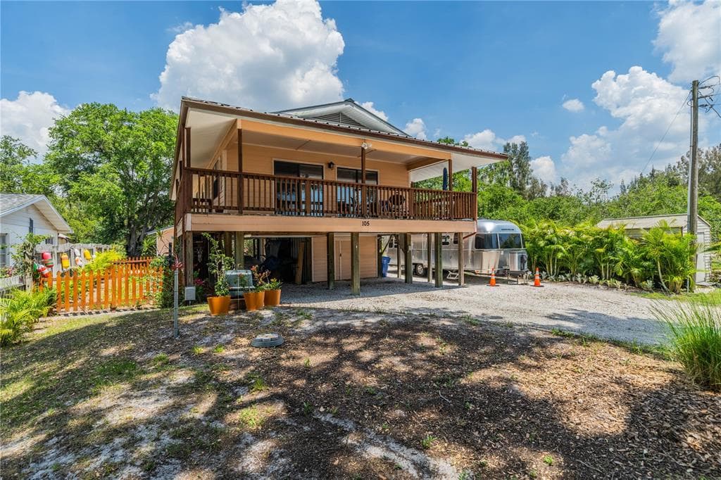 105 JANIE STREET RUSKIN, FL 33570