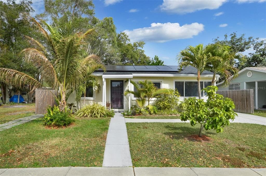 5417 NEWTON AVENUE S GULFPORT, FL 33707