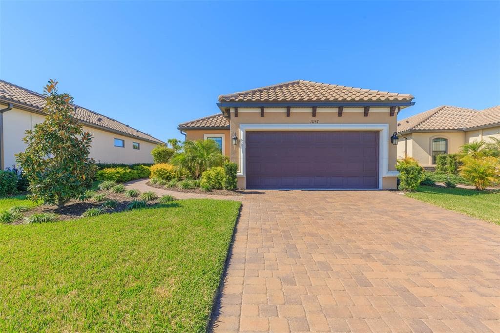 11137 CALLISIA DRIVE ODESSA, FL 33556