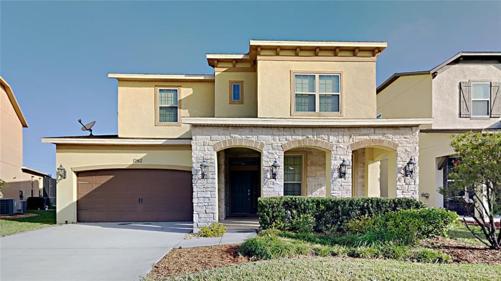 1282 WOODS LANDING DRIVE MINNEOLA, FL 34715