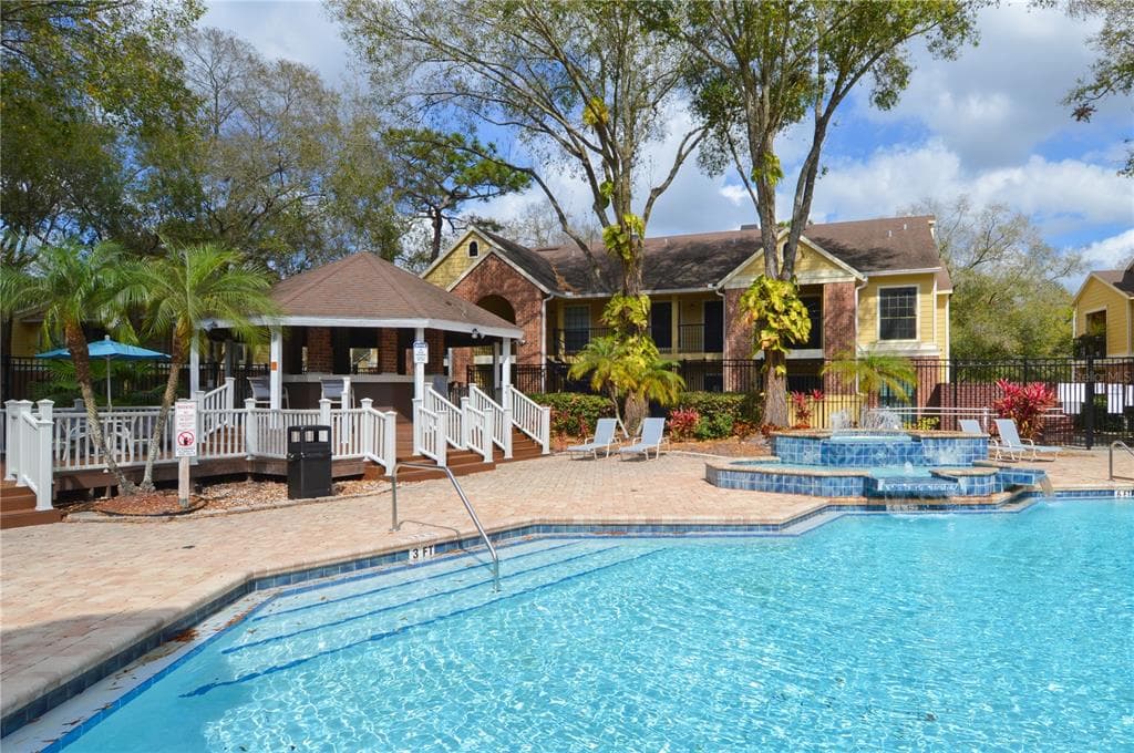 8643 MALLARD RESERVE DRIVE UNIT 104 TAMPA, FL 33614