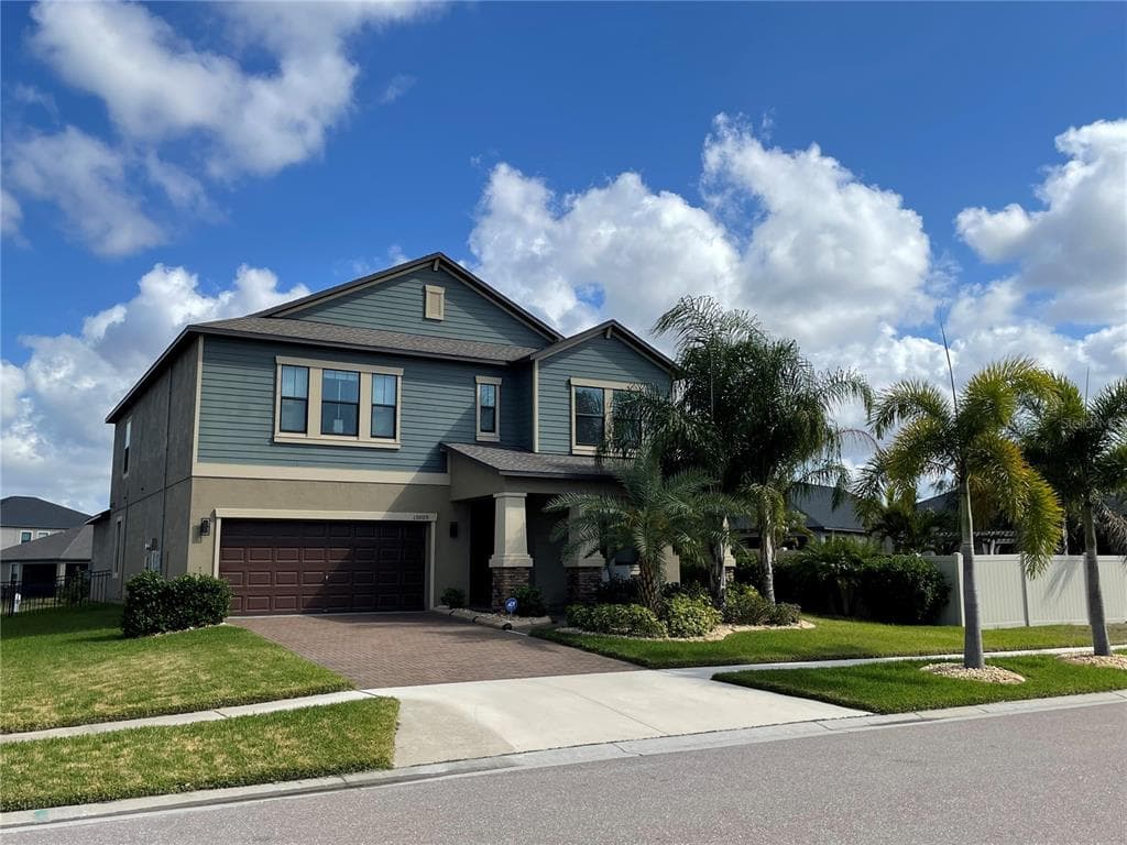 10009 VICTORY GALLOP LOOP RUSKIN, FL 33573