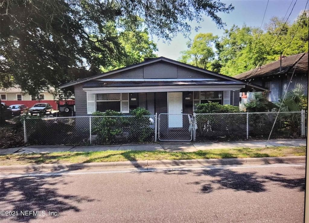 1014 W 8TH STREET JACKSONVILLE, FL 32209