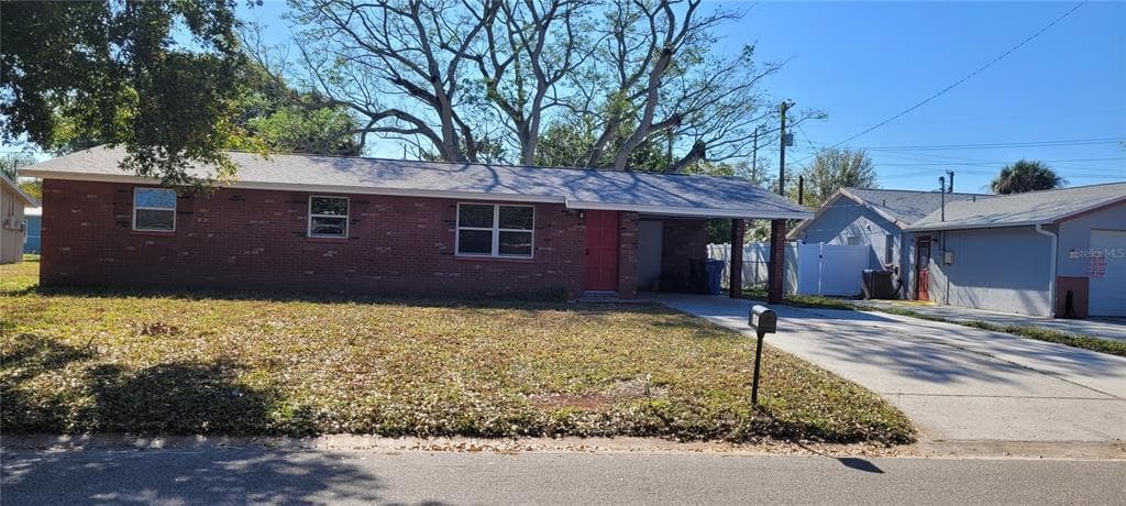 6009 FROND WAY APOLLO BEACH, FL 33572