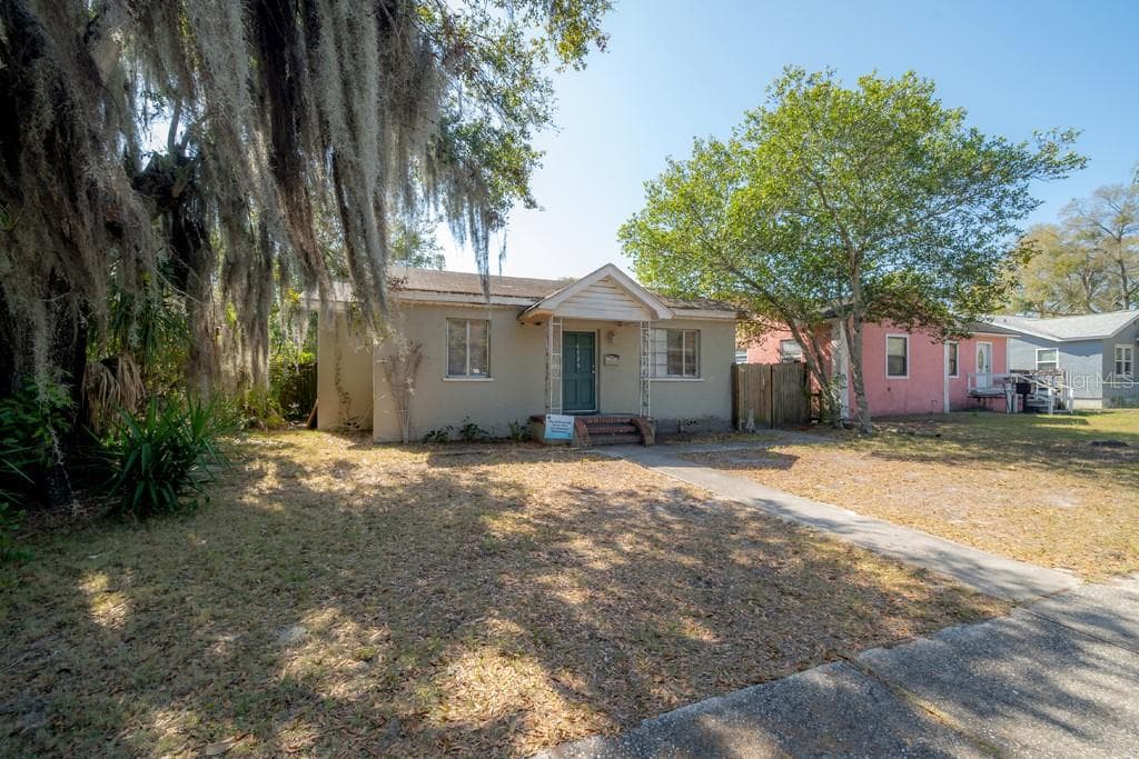 1726 20TH AVENUE S ST PETERSBURG, FL 33712