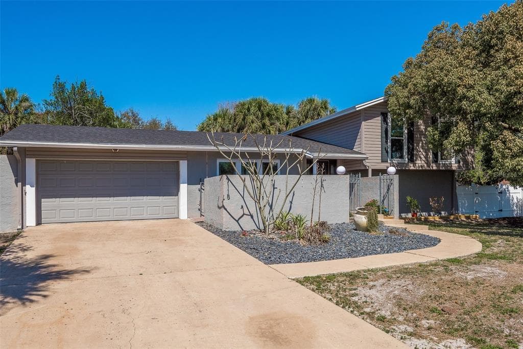 7115 EDENWOOD PLACE TAMPA, FL 33615