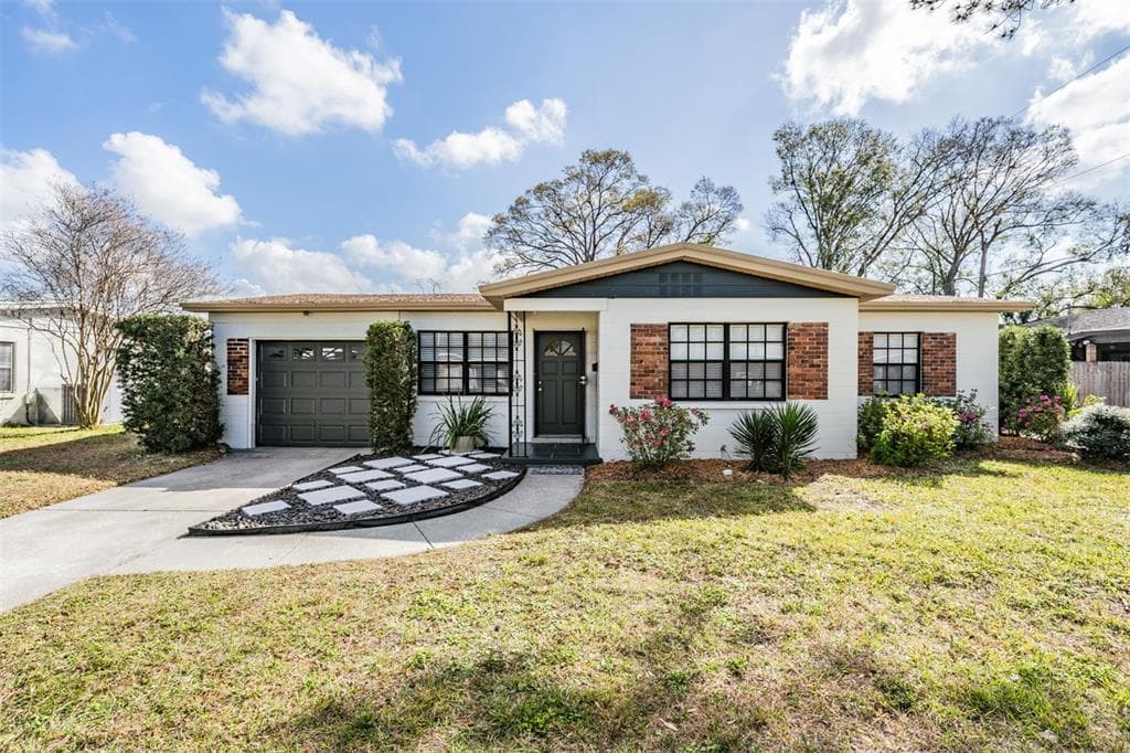 4705 N EDDY DRIVE TAMPA, FL 33603