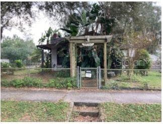 37750 FLORIDA AVENUE DADE CITY, FL 33525
