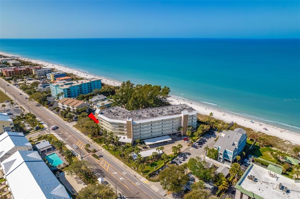 2504 GULF BOULEVARD UNIT 301 INDIAN ROCKS BEACH, FL 33785