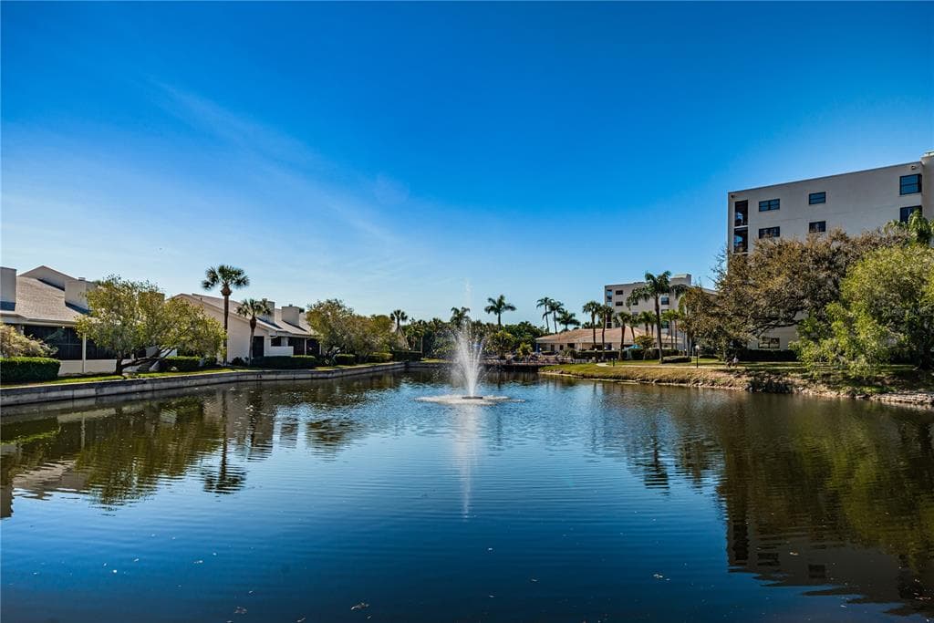 1320 PASADENA AVENUE S UNIT 504 SOUTH PASADENA, FL 33707