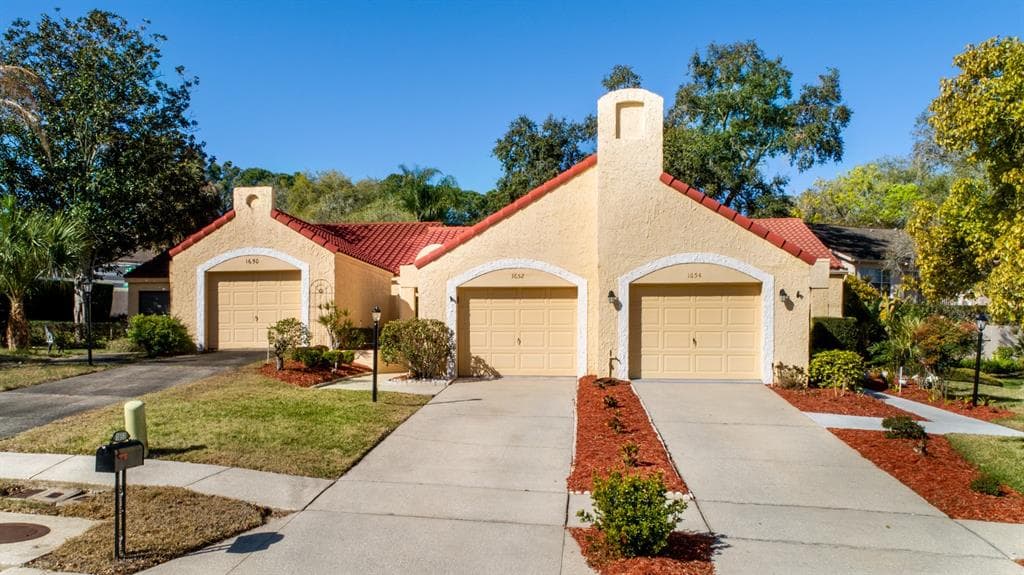 1652 HIGHLAND CLUB LANE PALM HARBOR, FL 34684
