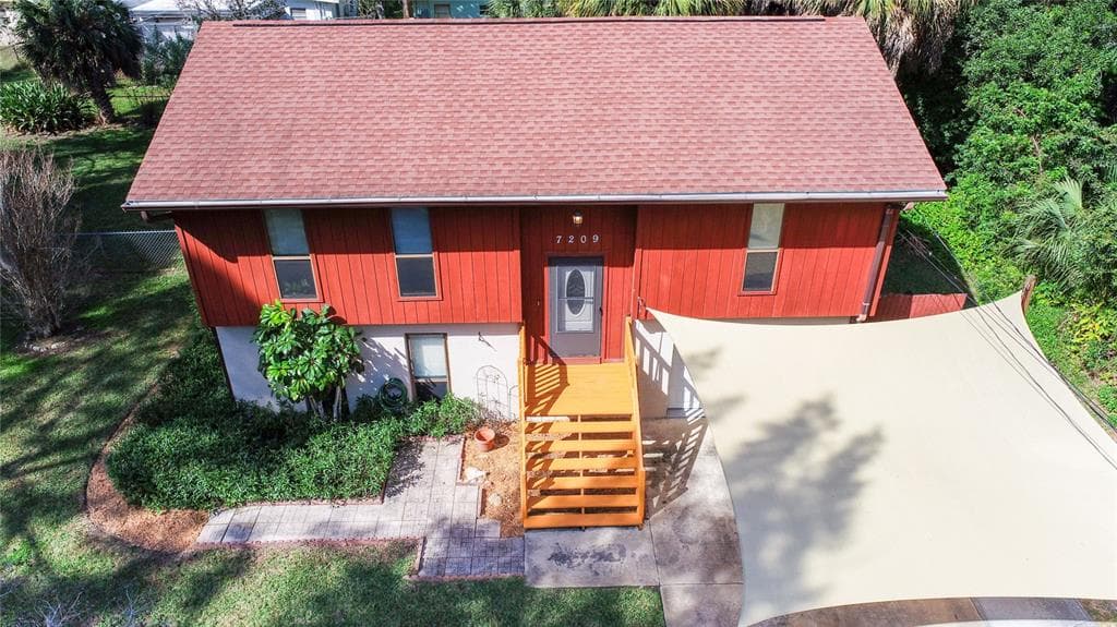7209 OAKWOOD DRIVE NEW PORT RICHEY, FL 34652