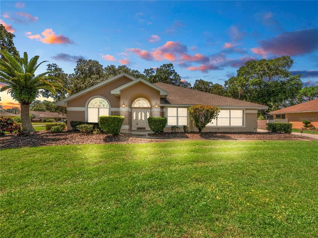 316 HAMILTON SHORES DRIVE NE WINTER HAVEN, FL 33881