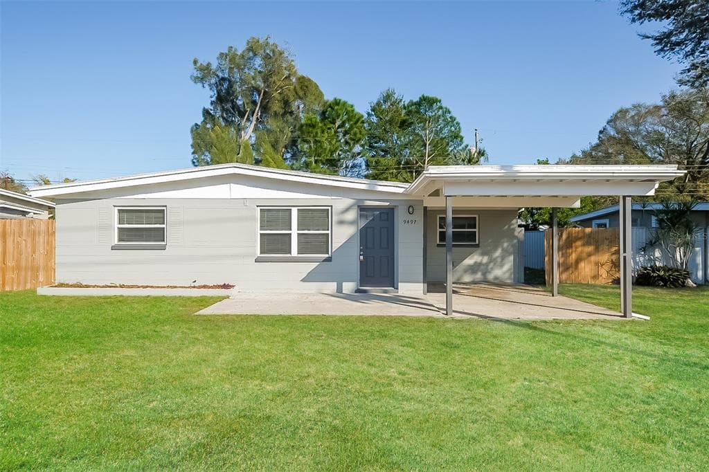 9497 STARKEY ROAD SEMINOLE, FL 33777