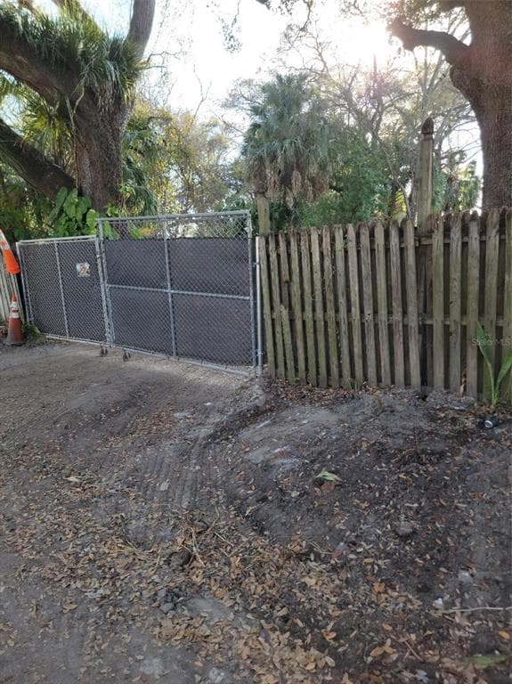 2310 N 43RD STREET TAMPA, FL 33605