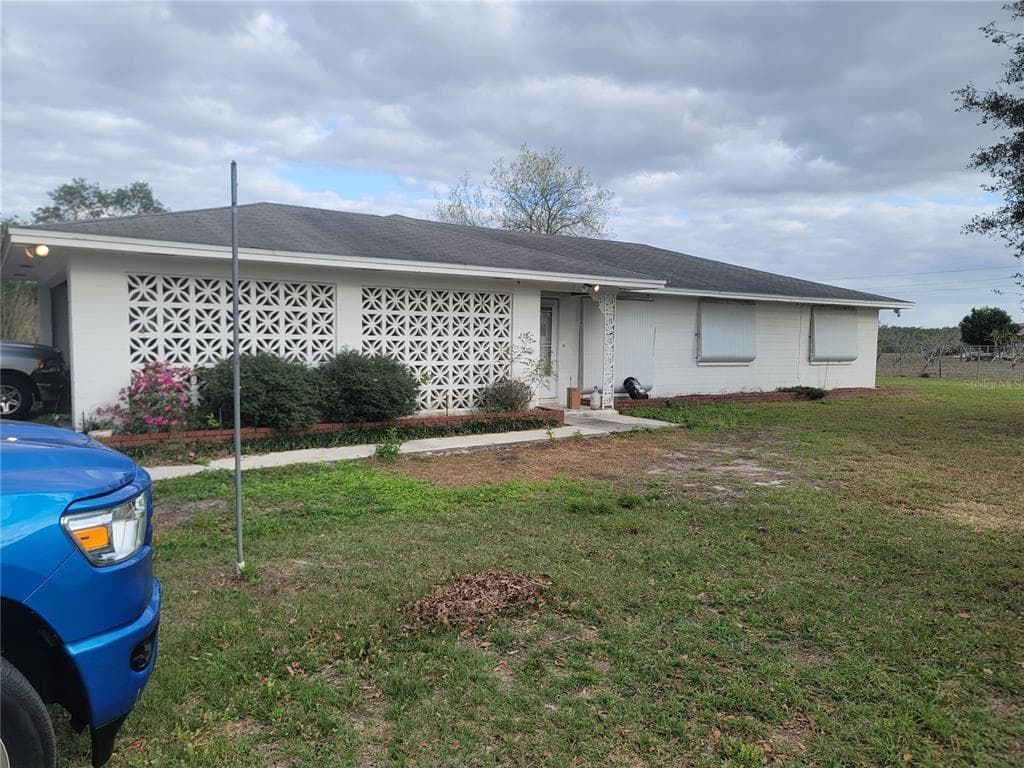 518 W LAKE WALES ROAD N LAKE WALES, FL 33859
