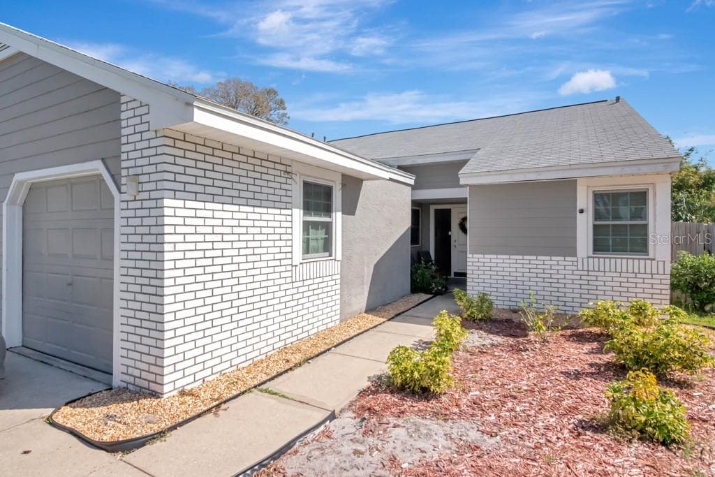 341 HIBISCUS DRIVE PALM HARBOR, FL 34684