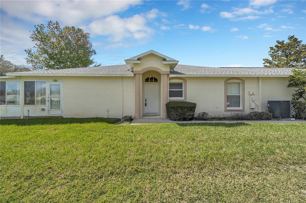 11708 HOLLY ANN DRIVE NEW PORT RICHEY, FL 34654