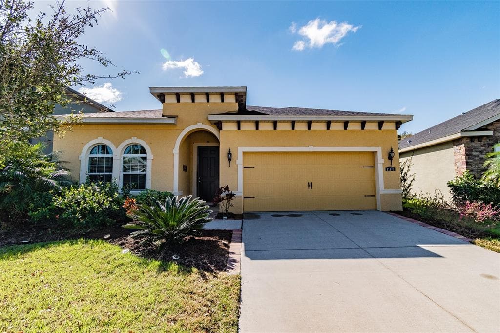 11170 SPRING POINT CIRCLE