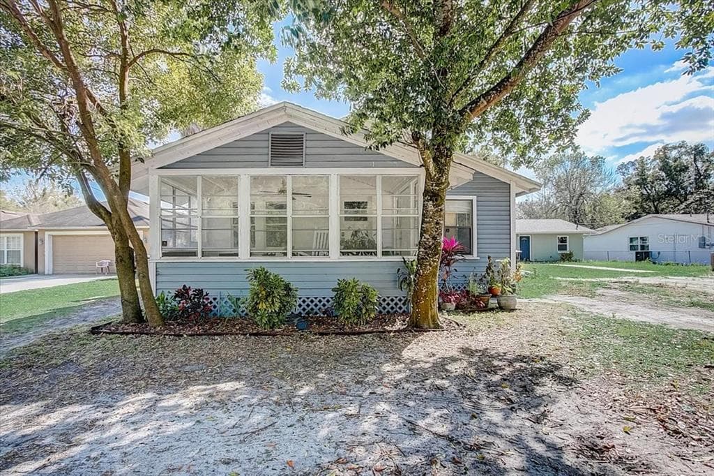 5516 BEGGS ROAD ORLANDO, FL 32810