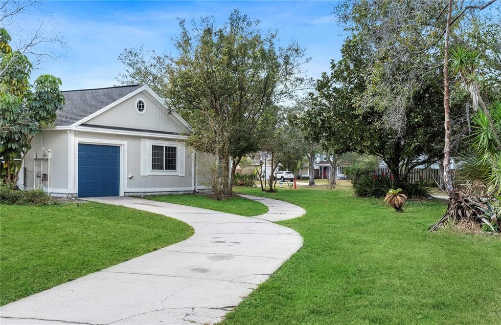 210 FERRYBOAT COURT ORLANDO, FL 32828
