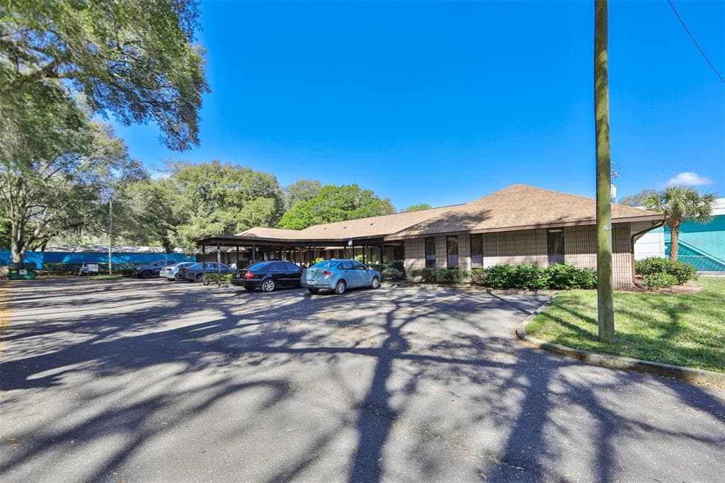908 S PARSONS AVENUE BRANDON, FL 33511