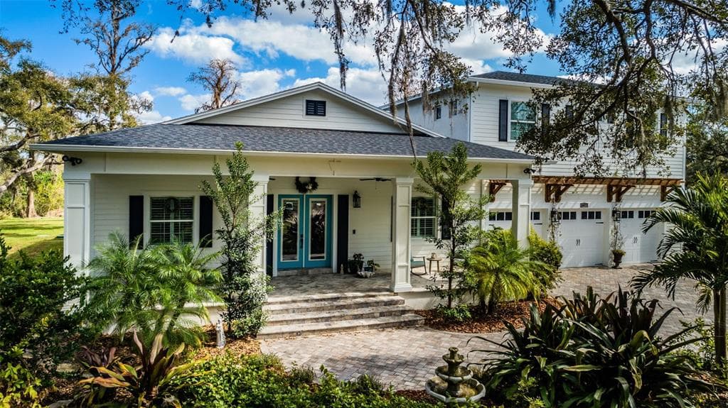 14023 GUNN HIGHWAY ODESSA, FL 33556