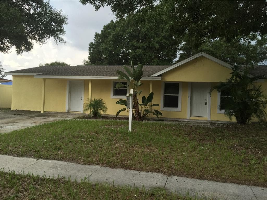 5906 YORKSHIRE ROAD TAMPA, FL 33634