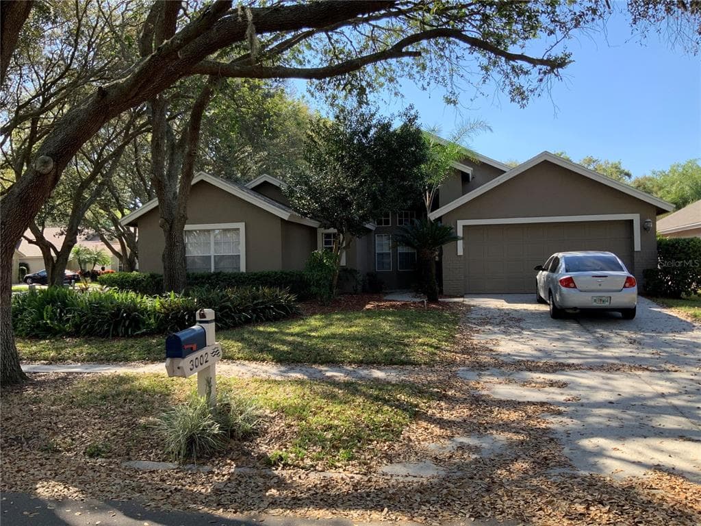 3002 BENT CREEK DRIVE VALRICO, FL 33596
