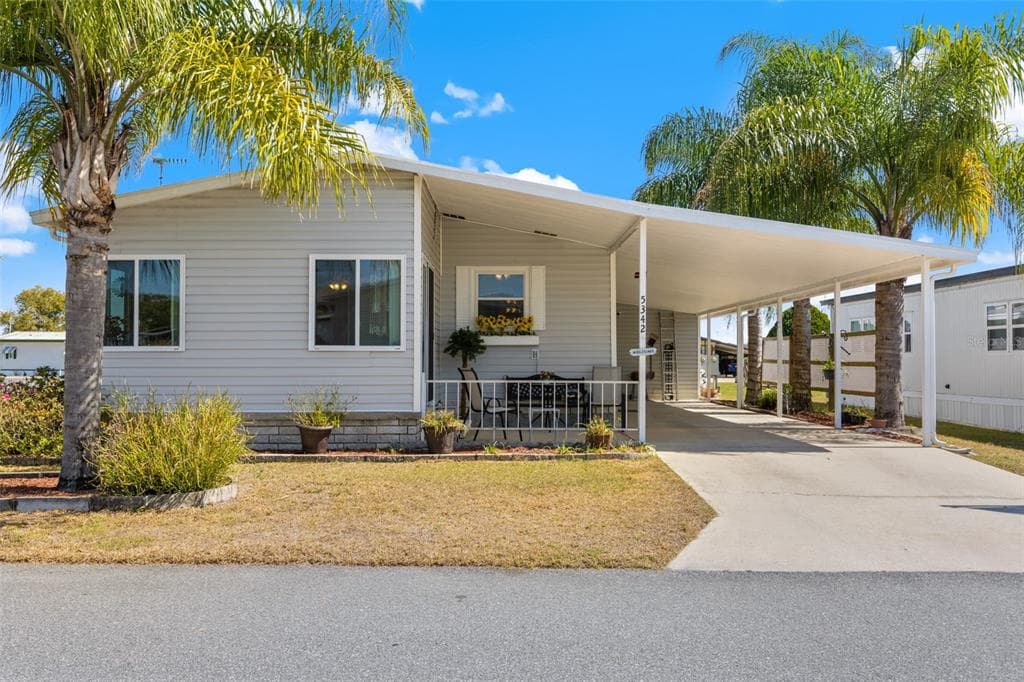 5342 MONTEGO DRIVE ZEPHYRHILLS, FL 33541