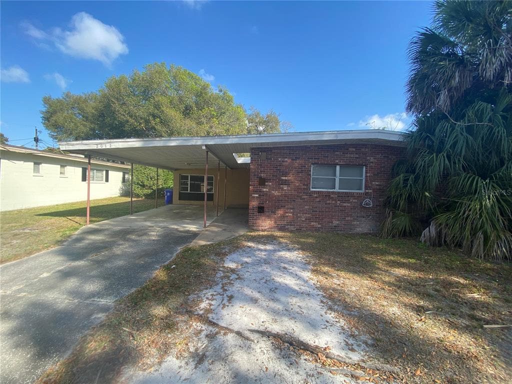 2012 MERLIN WAY LAKELAND, FL 33803