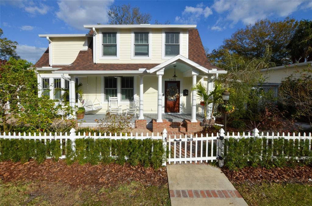 2902 S ESPERANZA AVENUE TAMPA, FL 33629