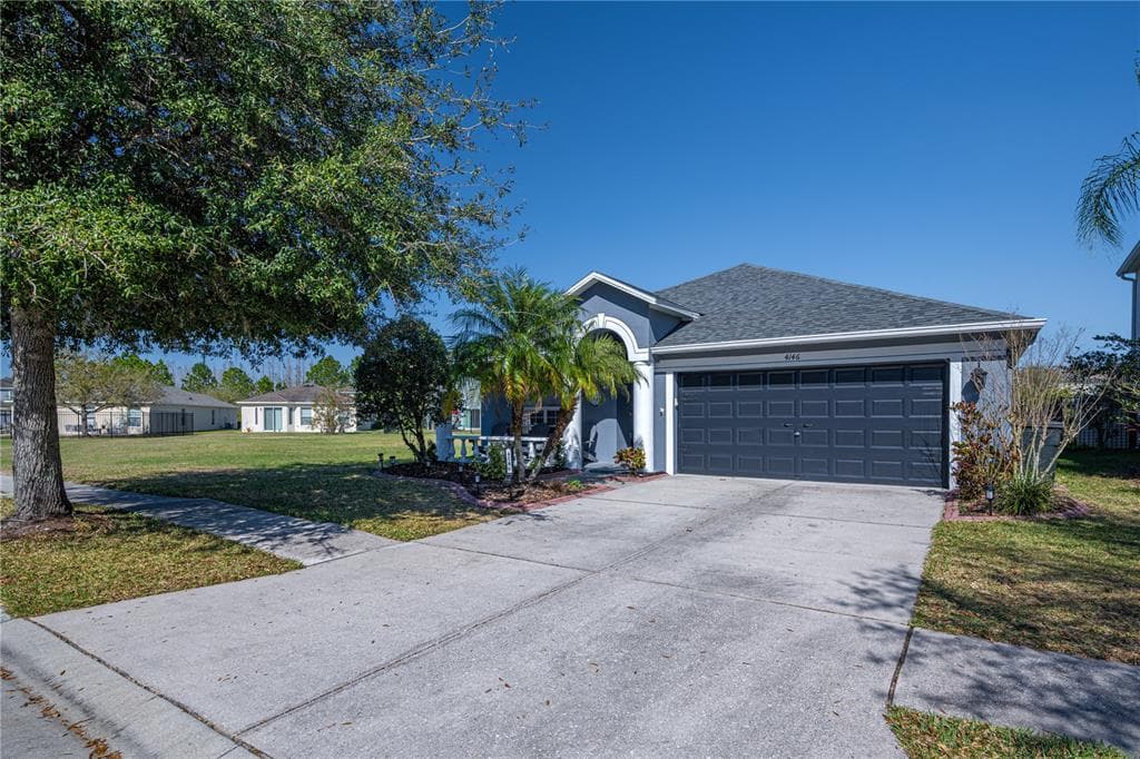 4146 DYLAN THOMAS DRIVE WESLEY CHAPEL, FL 33543